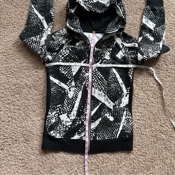 Lululemon Scuba Hoodie 3 Full Zip Black White Static Mist Jacket Size 6 - Picture 15 of 16